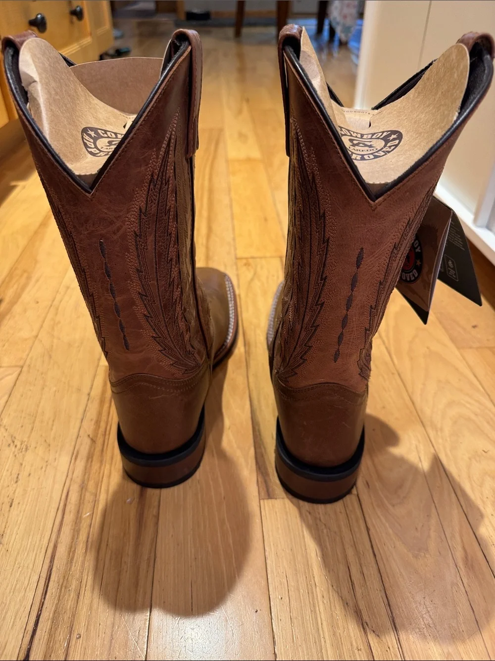 Men's Beyond the Barn Tulane size 8.5 Brown Leather Cowboy Boots